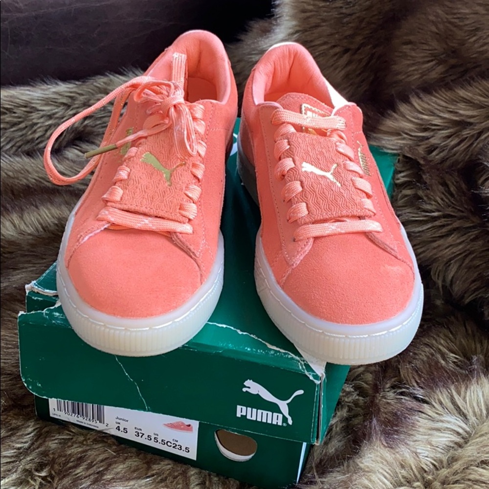 Puma sued Epic Remix Jr. size 5.5